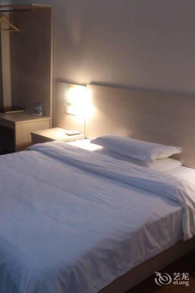 Lvzhou Business Hotel- Wuhu Extérieur photo